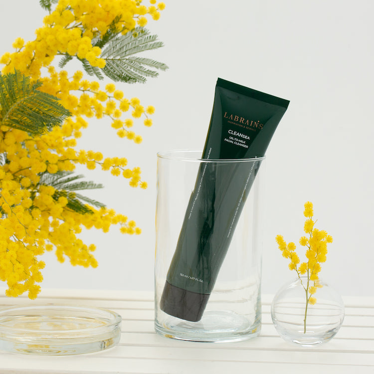 LaBrains Oil to Milk Facial Cleanser - Huid Visie